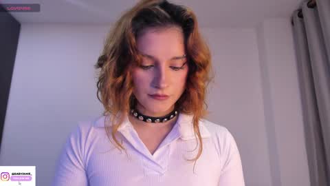 Snapshot of janee_lane chatting on April 22, 2026, 12:57 am Jane online show from April 22, 2026, 12:57 am