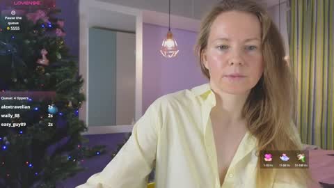 Snapshot of janepearl chatting on January 2, 2025, 3:37 am janepearl online show from January 2, 2025, 3:37 am