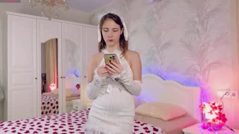 janepuff online show from November 15, 2025, 7:27 am