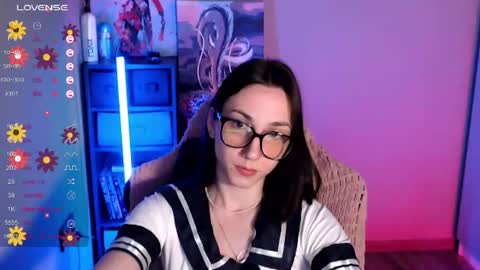 Jane Roger online show from June 15, 2026, 1:41 am