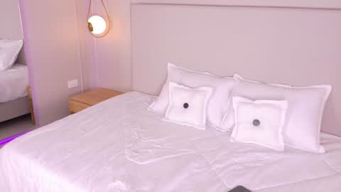 Jane online show from January 24, 2025, 11:23 pm