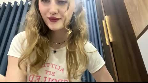 Snapshot of janesspace chatting on March 16, 2026, 3:16 pm Janie online show from March 16, 2026, 3:16 pm