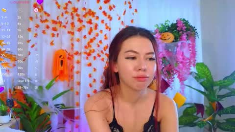 Jenifer online show from November 5, 2025, 8:03 am