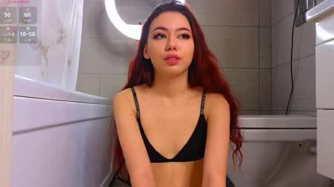 Jenifer online show from December 21, 2025, 8:21 am