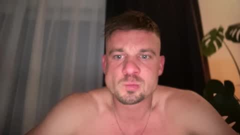 RoJan online show from May 19, 2026, 3:02 am