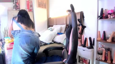 Snapshot of janette_rider_ chatting on January 31, 2025, 3:20 am Janette online show from January 31, 2025, 3:20 am