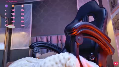 janettejones_ online show from September 25, 2025, 3:54 am