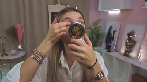 Snapshot of janewirtz chatting on October 12, 2025, 6:12 am Hi Im Alice and here youll find something online show from October 12, 2025, 6:12 am