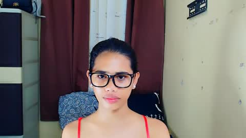 Snapshot of janice_143 chatting on May 12, 2026, 3:47 am janice_143 online show from May 12, 2026, 3:47 am