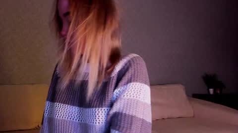 Snapshot of janice_sweet chatting on December 22, 2024, 3:11 am Janice online show from December 22, 2024, 3:11 am