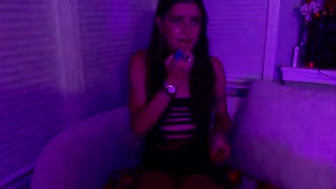 janicepepper online show from September 10, 2025, 6:35 am