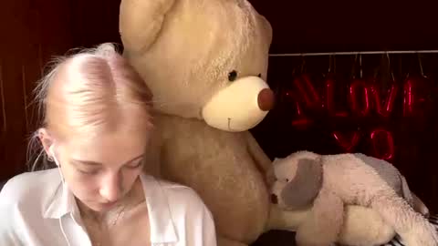 Elsa online show from June 29, 2026, 10:15 am