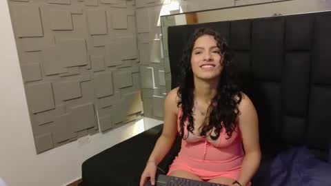 Snapshot of janitaa chatting on November 13, 2025, 8:52 pm Jan online show from November 13, 2025, 8:52 pm