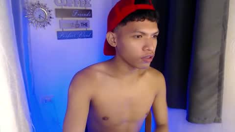 Snapshot of janlloyd04 chatting on October 21, 2025, 9:54 am janlloyd04 online show from October 21, 2025, 9:54 am