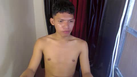 Snapshot of janlloyd04 chatting on October 23, 2025, 6:17 pm janlloyd04 online show from October 23, 2025, 6:17 pm