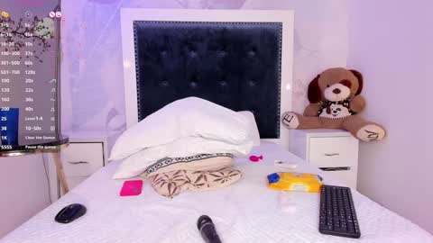 Janna online show from January 29, 2025, 2:10 pm