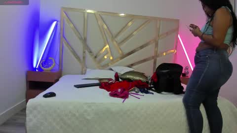 Snapshot of janna_foxx chatting on October 26, 2025, 3:45 am Janna online show from October 26, 2025, 3:45 am