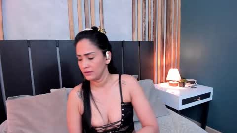 Snapshot of janne_lee chatting on September 22, 2025, 9:28 pm Janne for u online show from September 22, 2025, 9:28 pm