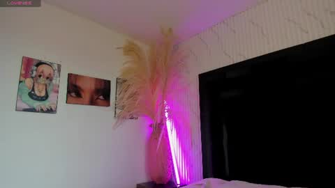 Janne  online show from July 23, 2026, 9:13 pm