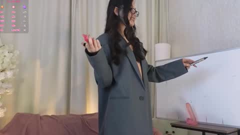 Janet online show from October 18, 2025, 11:44 am