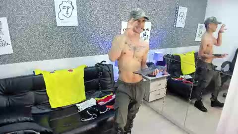 Snapshot of jared_cole chatting on June 24, 2026, 11:20 am Jared online show from June 24, 2026, 11:20 am