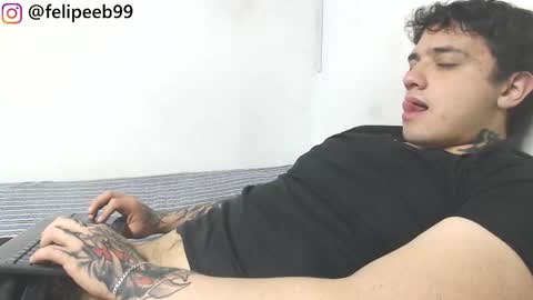 Snapshot of jareth_brunet chatting on February 11, 2026, 7:02 am Jareth online show from February 11, 2026, 7:02 am