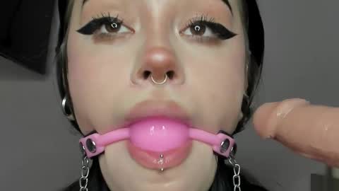 Snapshot of jas_miin chatting on February 15, 2026, 2:52 am Maria online show from February 15, 2026, 2:52 am