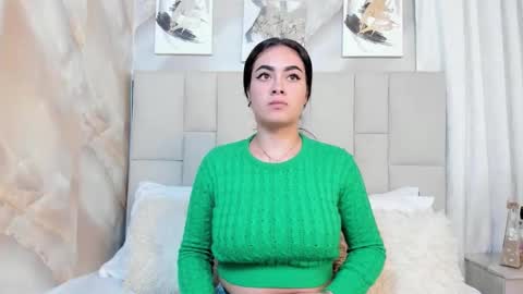 Jaslyn online show from November 3, 2025, 3:24 pm