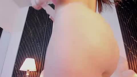 Jaslyn online show from June 12, 2026, 5:34 pm