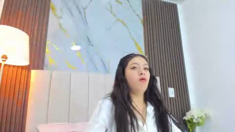 Jaslyn online show from June 30, 2026, 1:12 pm