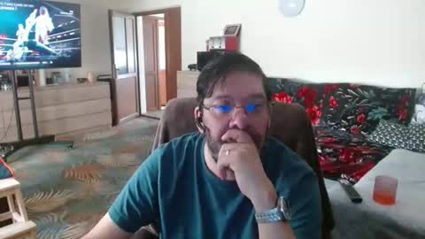 Snapshot of jasmarks2000 chatting on March 18, 2026, 1:14 pm JasMarks online show from March 18, 2026, 1:14 pm