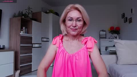 Jasmin room for people 40 online show from October 27, 2025, 6:39 am