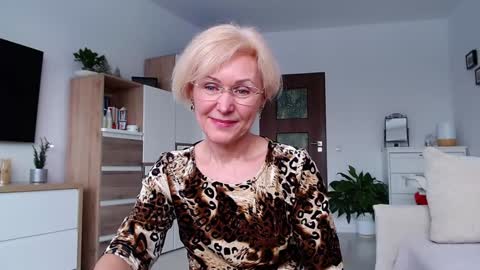 Jasmin room for people 40 online show from February 11, 2026, 1:05 pm