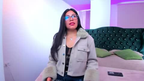 jasmin40 online show from September 11, 2025, 1:22 pm