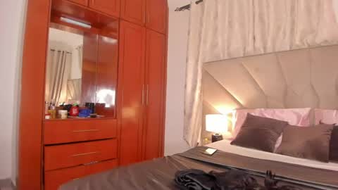 Snapshot of jasmin_melons chatting on August 5, 2026, 3:53 am jasmin_melons online show from August 5, 2026, 3:53 am