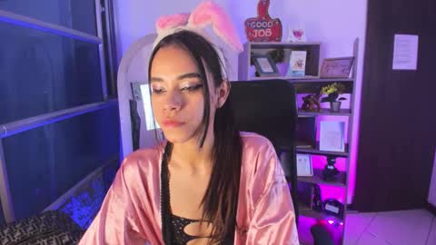 Snapshot of jasmin_skinny chatting on November 20, 2025, 2:23 am jasmin_skinny online show from November 20, 2025, 2:23 am