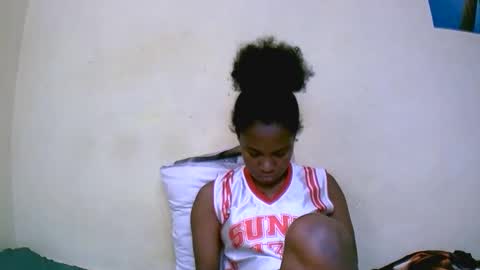 Snapshot of jasminah176750 chatting on October 23, 2025, 9:52 am jasminah176750 online show from October 23, 2025, 9:52 am