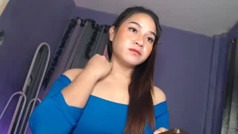 Snapshot of jasmine_arousal chatting on December 23, 2024, 11:06 pm JASMINE online show from December 23, 2024, 11:06 pm