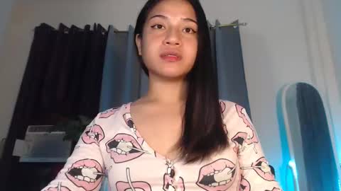 Snapshot of jasmine_arousal chatting on February 10, 2026, 5:50 pm JASMINE online show from February 10, 2026, 5:50 pm