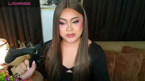 Jasmine Brandy online show from February 3, 2026, 5:07 pm