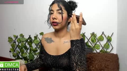 Snapshot of jasmine_bunny_ chatting on December 27, 2024, 4:58 am Jasmine online show from December 27, 2024, 4:58 am