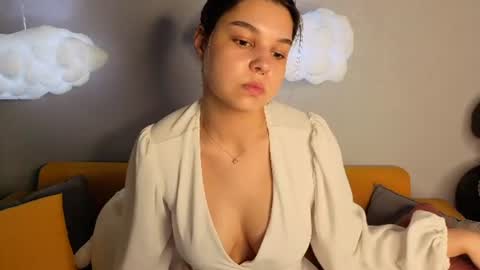 Jasmine Burke online show from June 22, 2026, 1:18 am