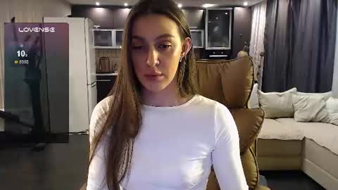 Jasmine online show from June 19, 2026, 8:34 pm