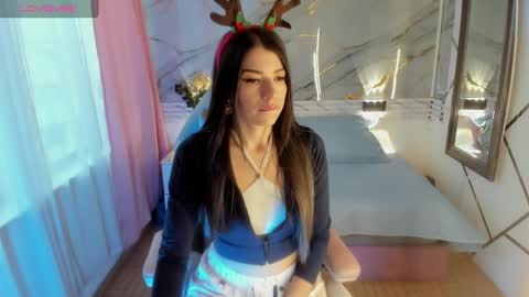 Jas online show from December 7, 2024, 6:04 pm