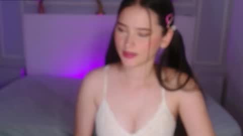 Jazmin online show from February 23, 2025, 11:04 pm