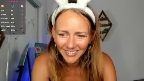 Snapshot of jasminedaze888 chatting on October 23, 2025, 10:08 pm Jasmine Daze online show from October 23, 2025, 10:08 pm