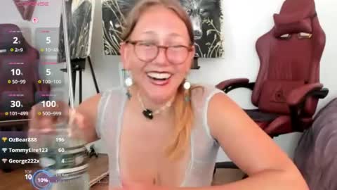 Jasmine Daze online show from August 4, 2026, 12:03 am