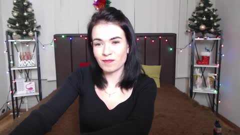 JasmineKouch online show from December 23, 2024, 12:35 am
