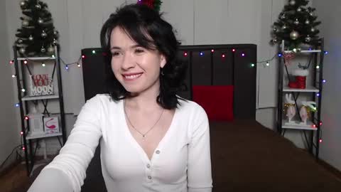 JasmineKouch online show from December 28, 2024, 9:19 pm