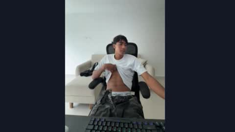 jason_haasland online show from November 28, 2025, 7:05 pm